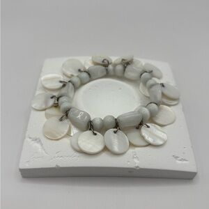 Elegant White Onyx & Mother of Pearl Bracelet